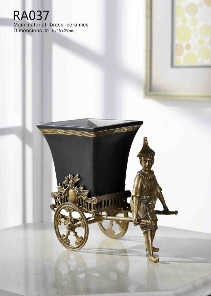 Decorative Manpower Trailer - westmenlights