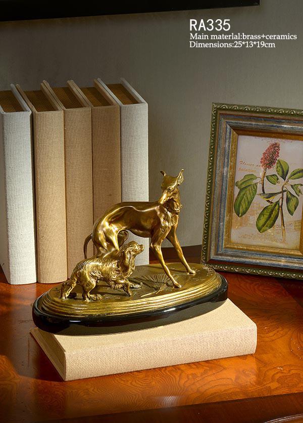 Elliptical Brass Two Dogs Decoration - westmenlights