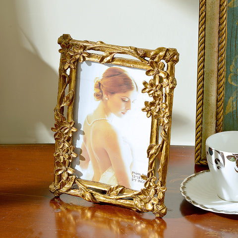 KIMI antique photo frames