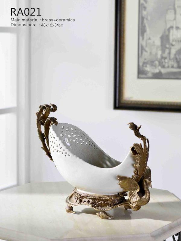 Modern White Porcelain Brass Basin Fruit Bowl